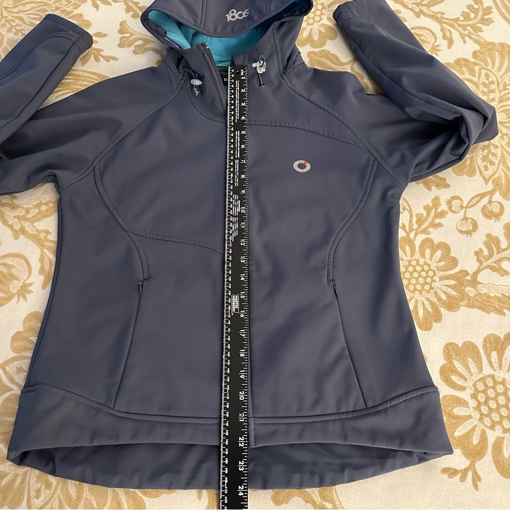 180’S Jacket - Picture 10 of 11